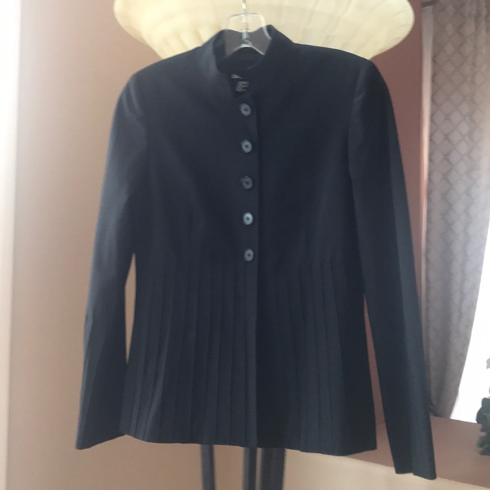 Beautiful DKNY well detailed jacket